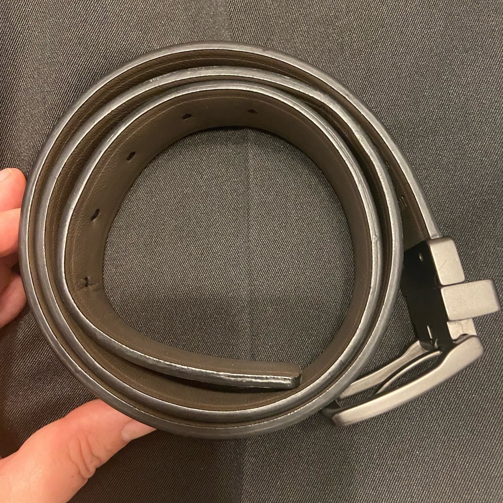 Levi's Black Belt Bag Versatile and Compact